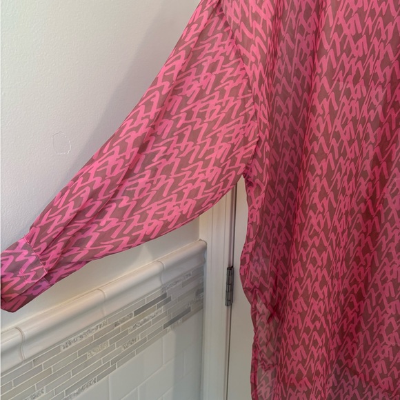 Dressed in LALA set - Picture 3 of 6